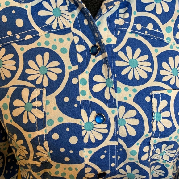 Blue Floral Western Shirt - Picture 10 of 10